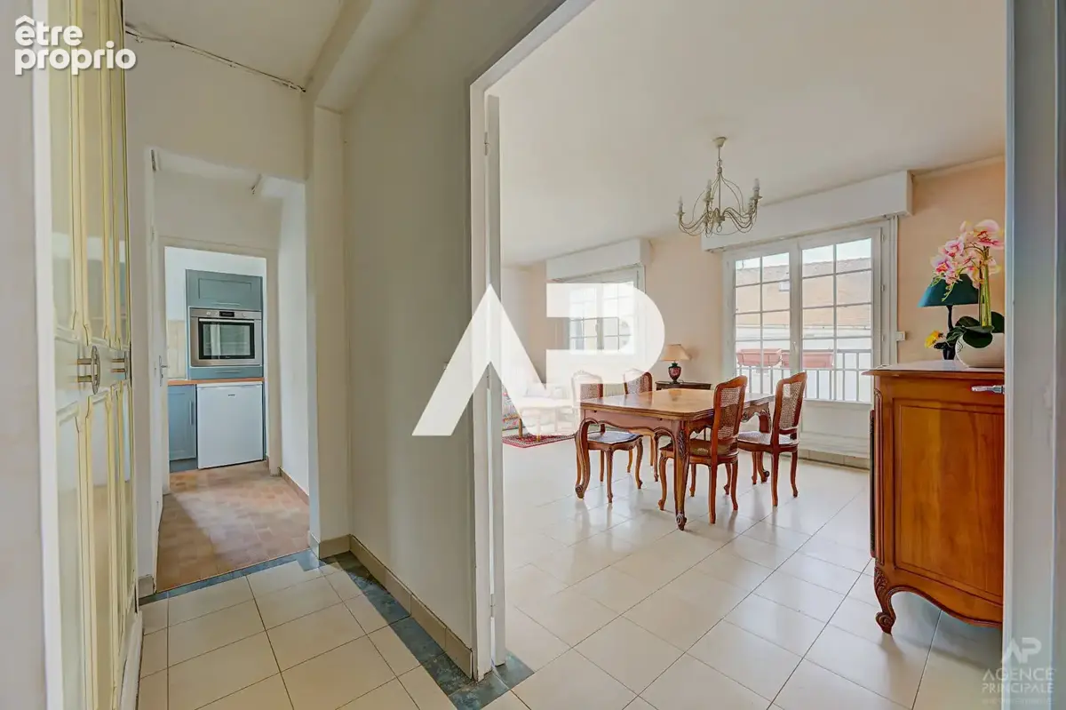 Appartement Bougival 1 pièce(s) 38.36 m² - photo 2