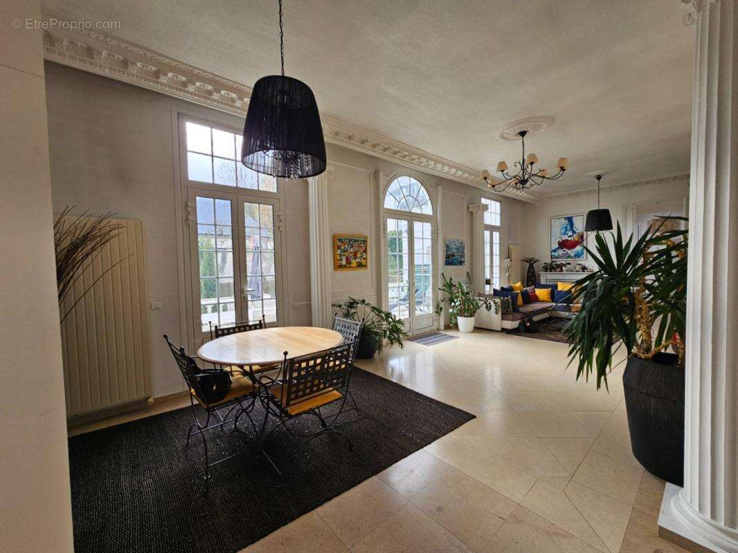 Maison à CHATENAY-MALABRY