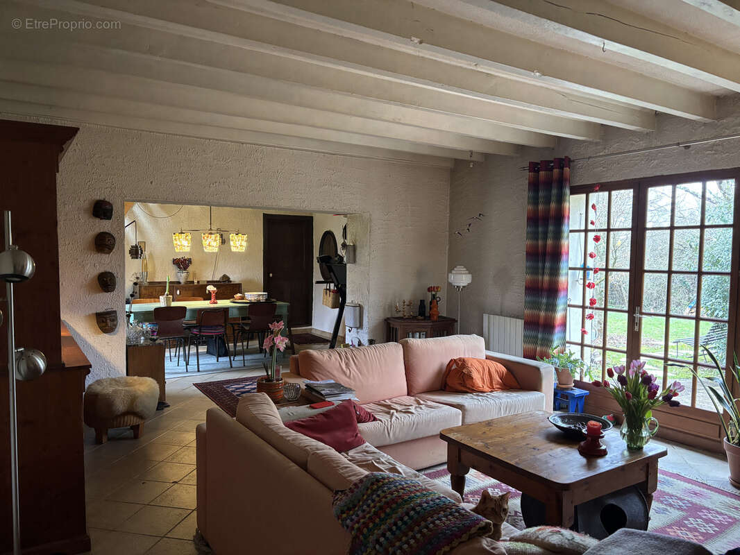 Maison à LURCY-LEVIS