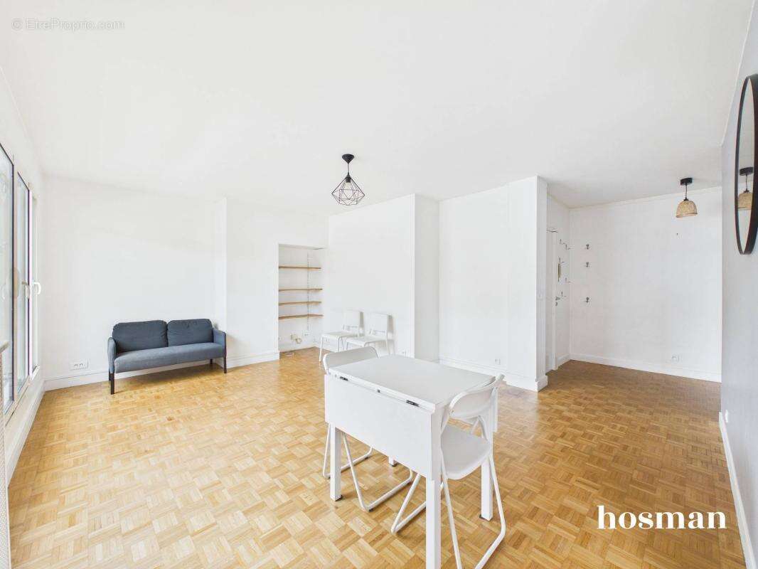 Appartement à PARIS-20E
