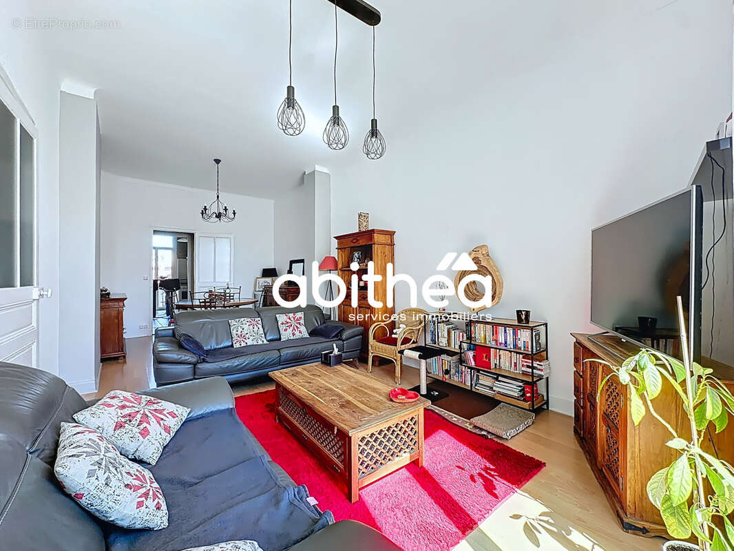 Appartement à BEZIERS