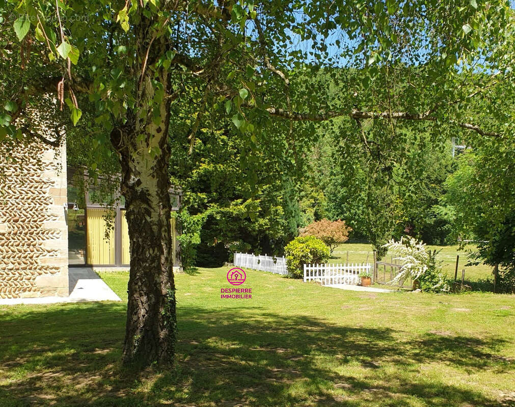 Maison à LENS-LESTANG