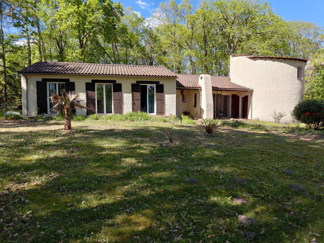 Maison à CHANCELADE