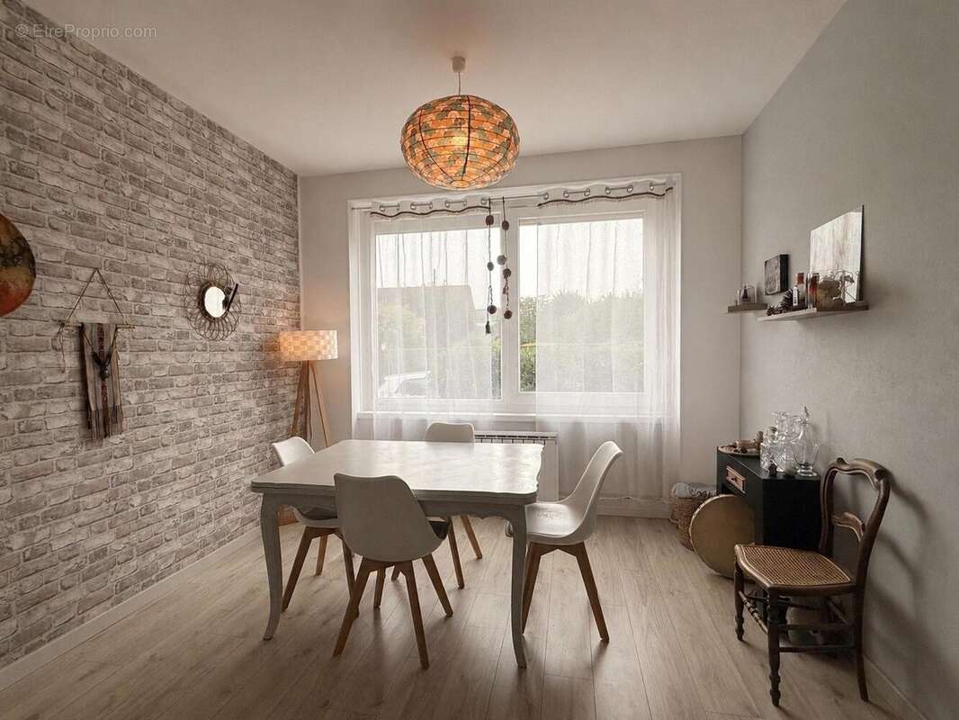 Maison 99 m² à Le Buisson-De-Cadouin  - photo 4