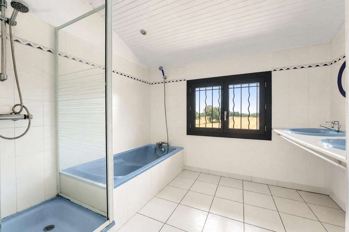 Maison 160 m² à Plaisance-Du-Touch  - photo 18