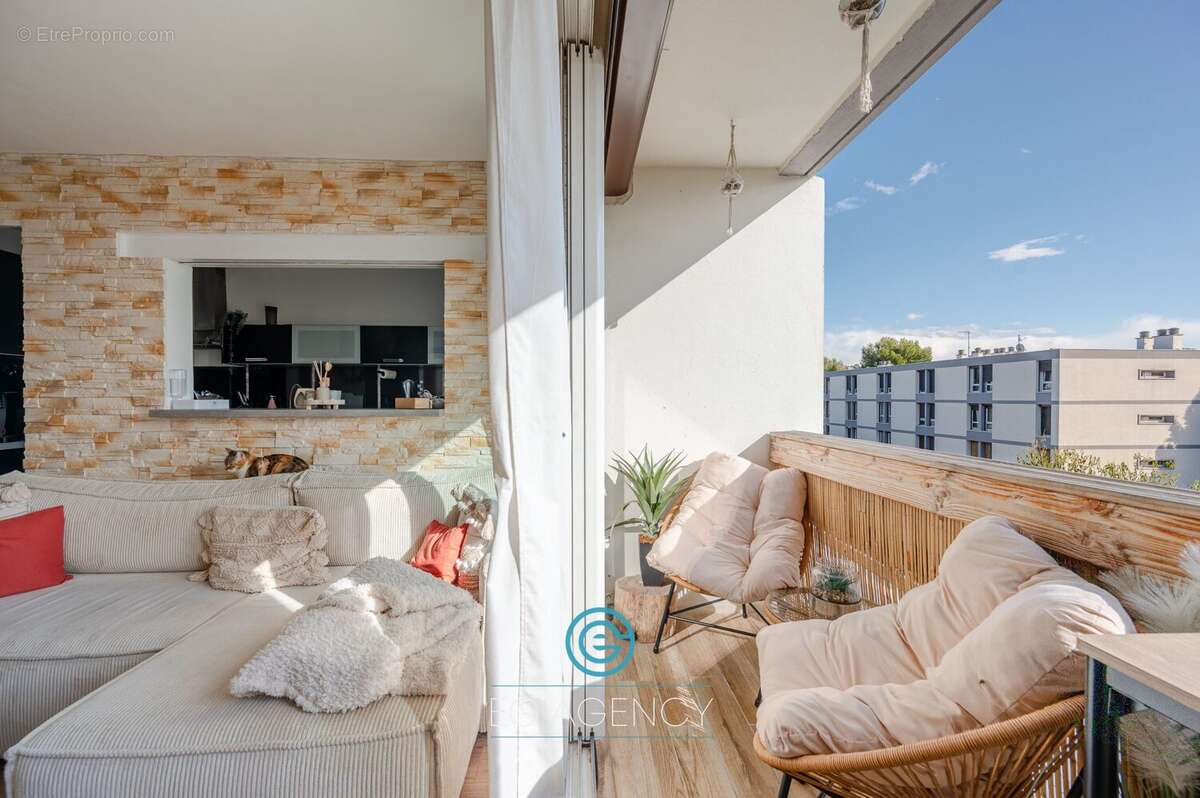 Appartement à MARSEILLE-12E