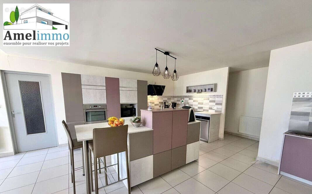 Maison 182 m² à Anneyron  - photo 6