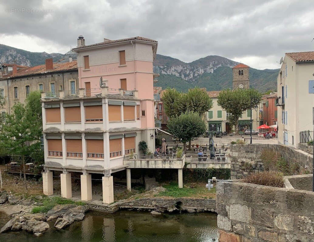 Commerce à QUILLAN