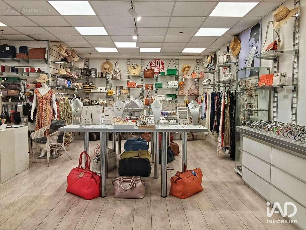 Photo 3 - Commerce à CASTELNAU-LE-LEZ