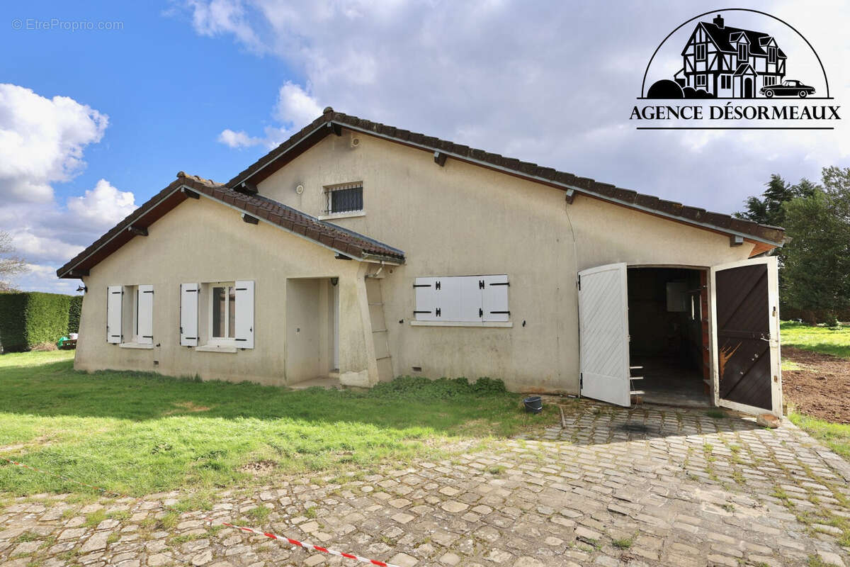 Maison à BU