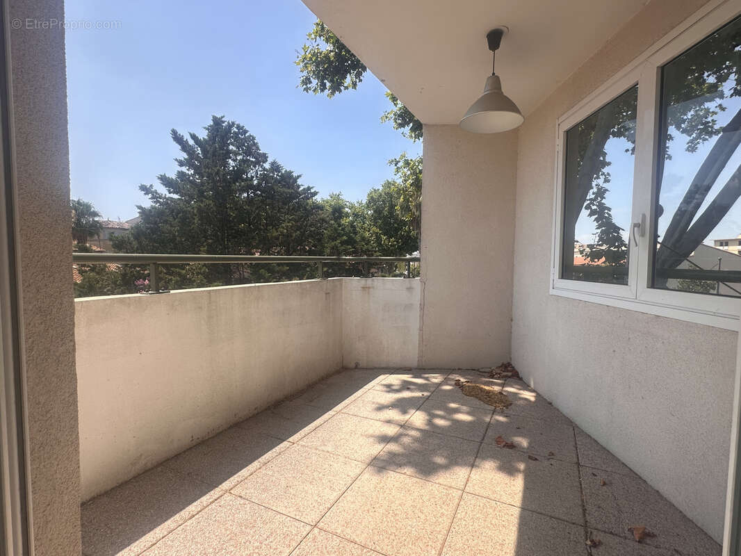 Appartement à SIX-FOURS-LES-PLAGES