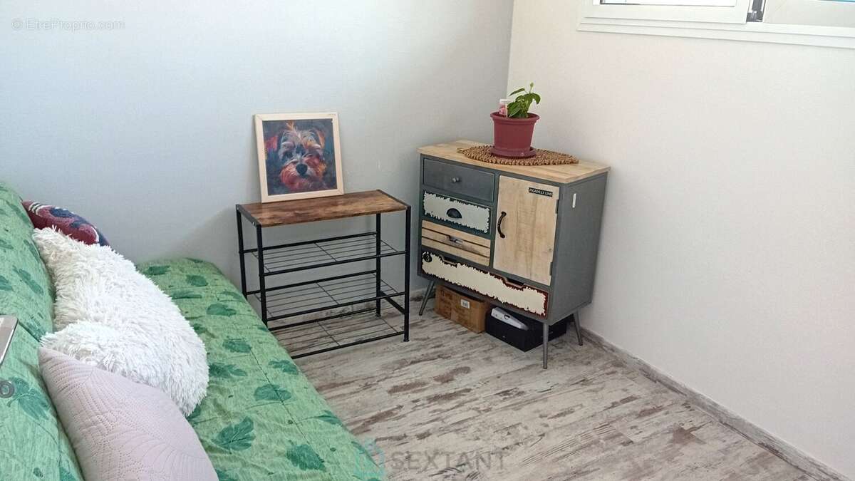 Secteur Foncillon, Appartement rénové de 54 m² deux chambres - photo 12