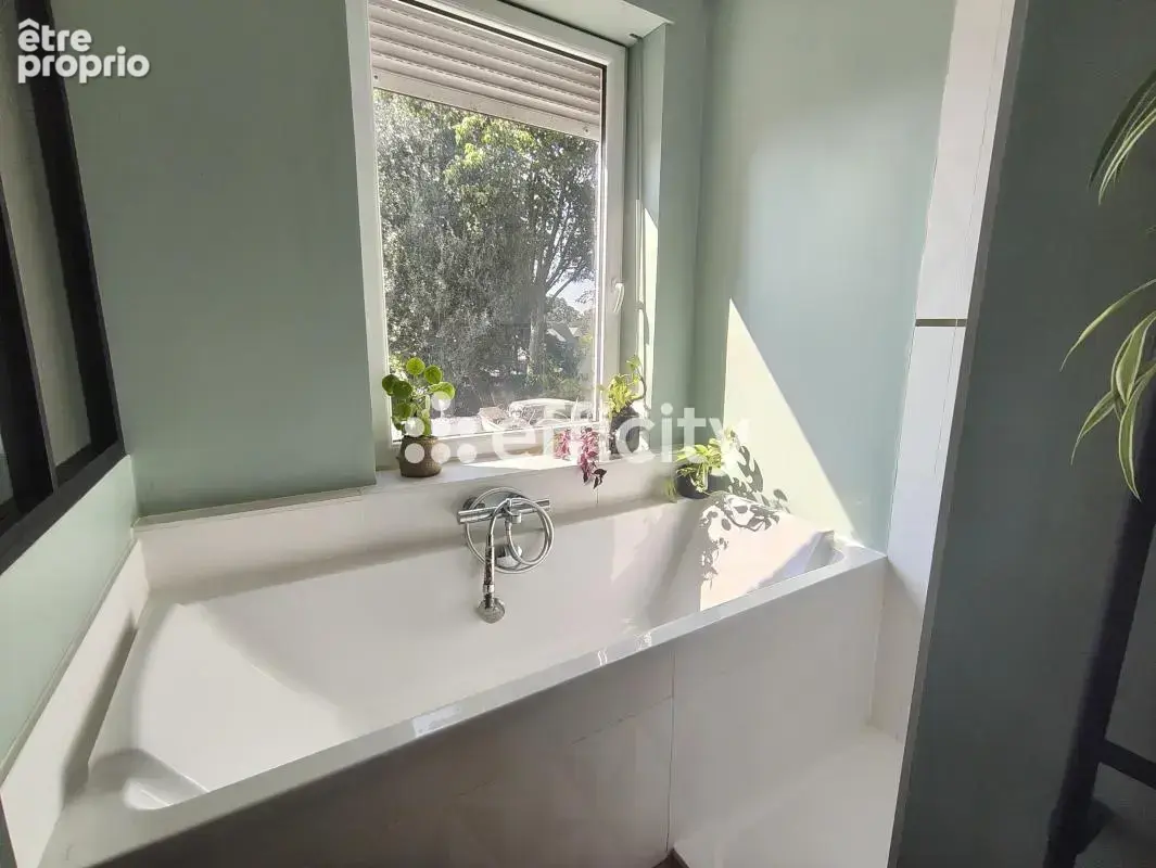 Maison 73 m² à Mons-En-Baroeul  - photo 17