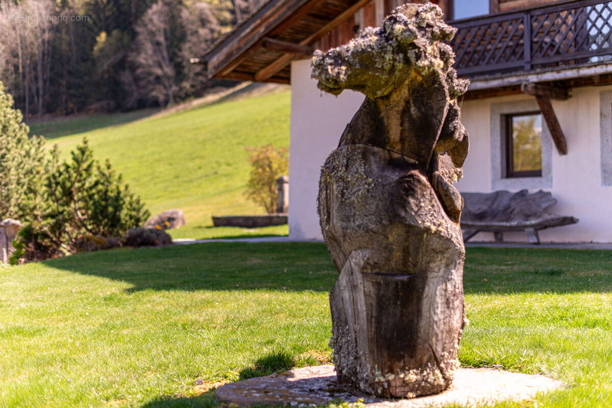 Maison à COMBLOUX