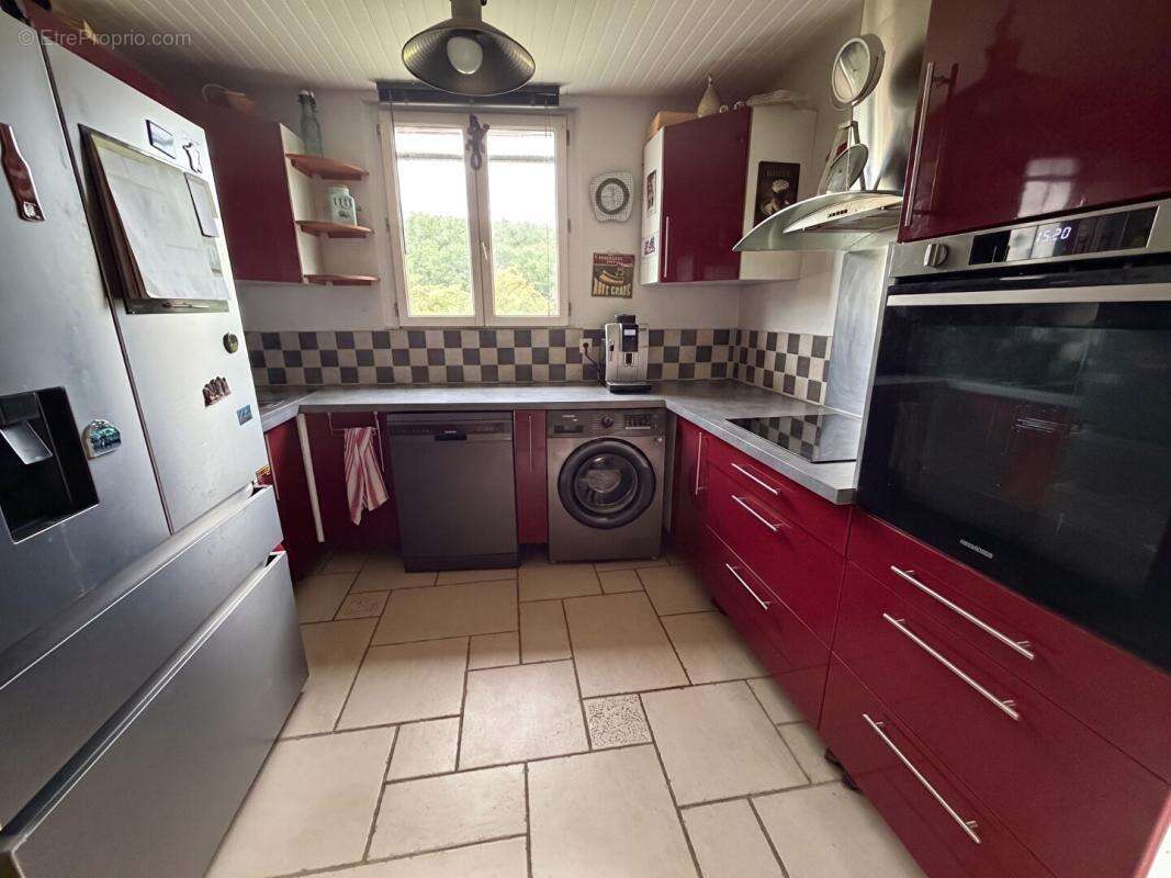 Maison à SAUVETERRE