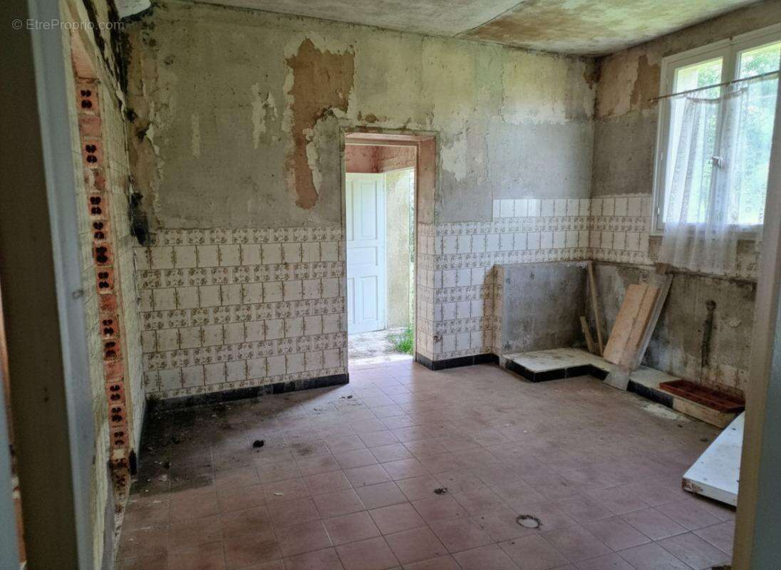 Maison  6 pièce(s) 180 m2 - photo 7