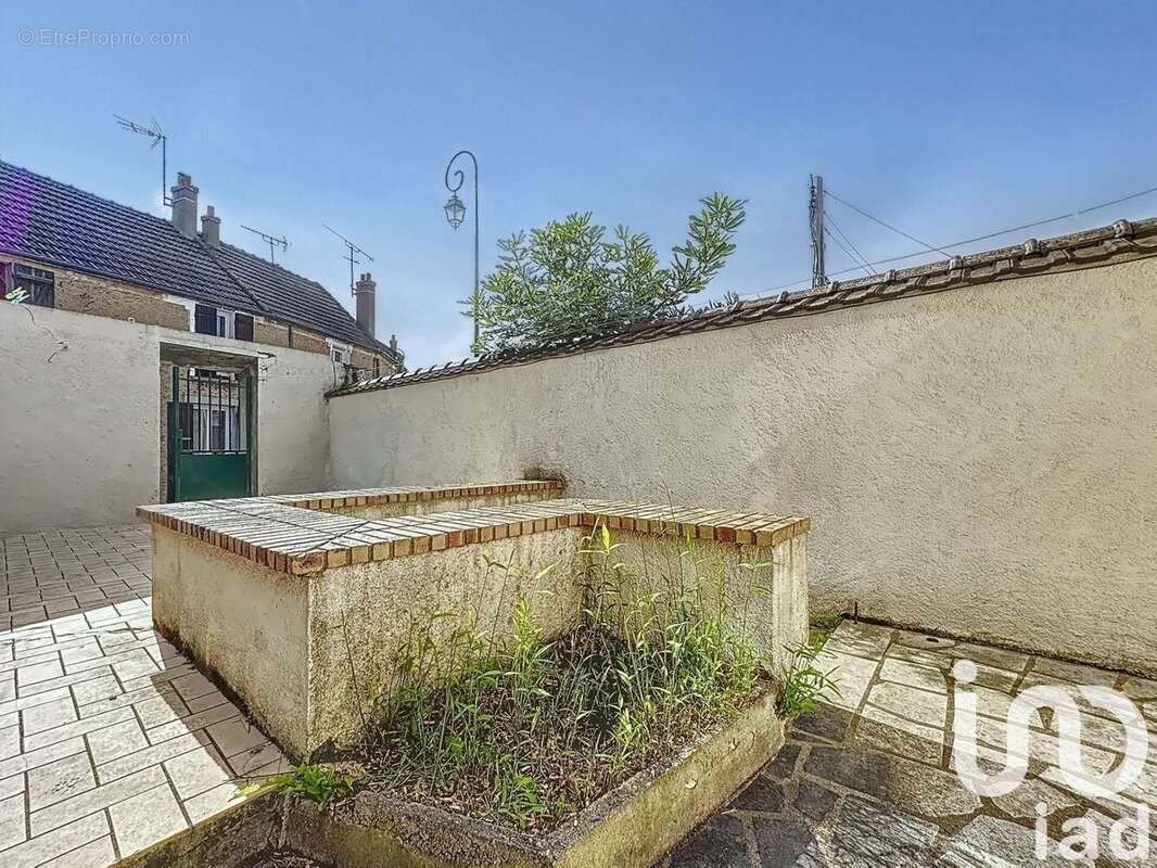 Maison 37 m² à Ballancourt-Sur-Essonne  - photo 7
