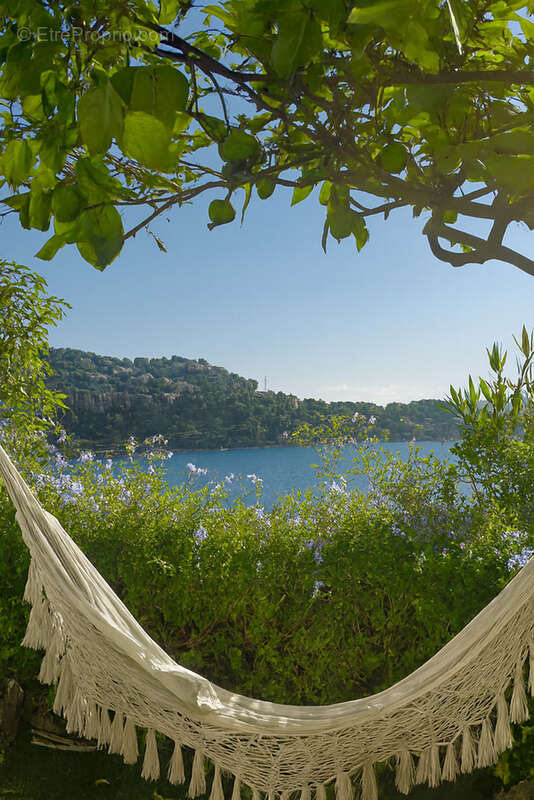 Maison à ROQUEBRUNE-CAP-MARTIN