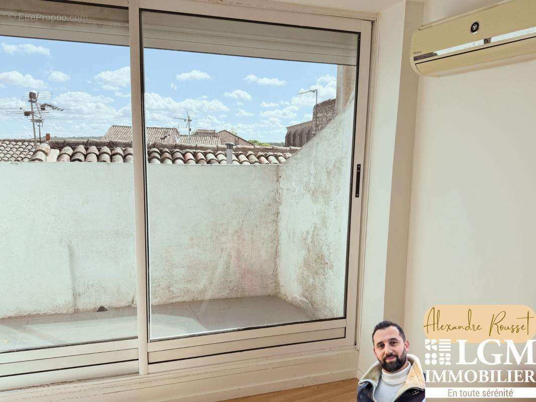 Appartement à LA CALMETTE
