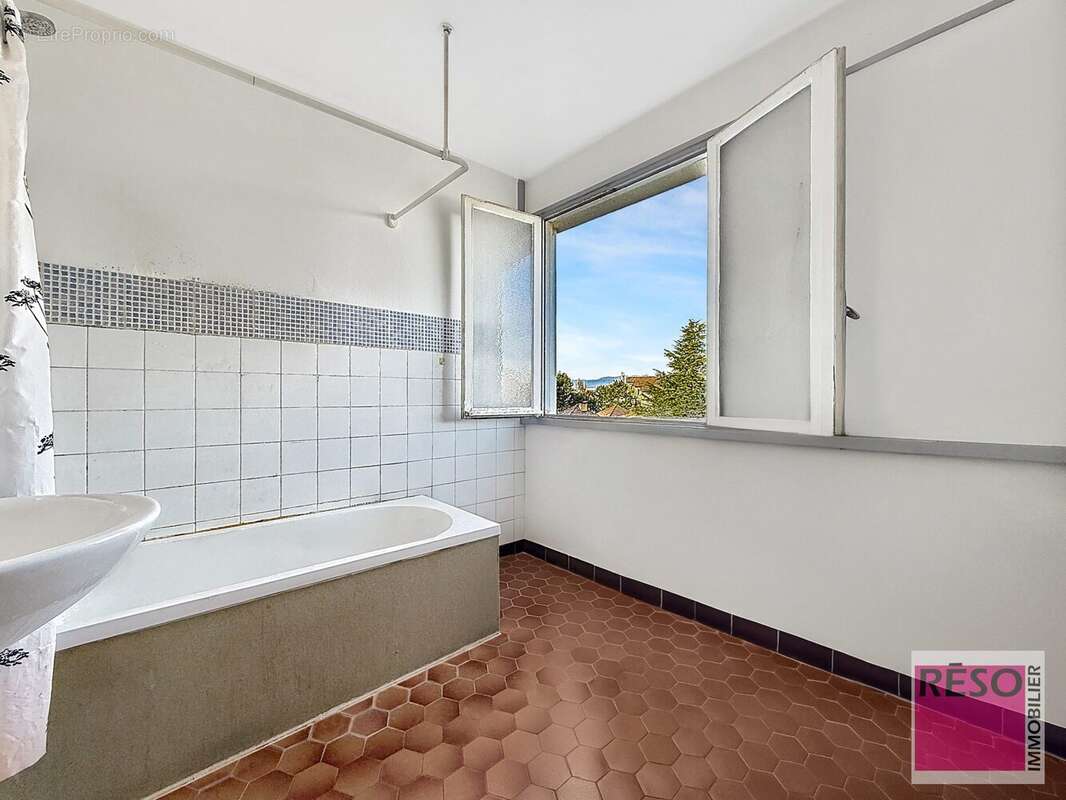 Appartement à ANNEMASSE