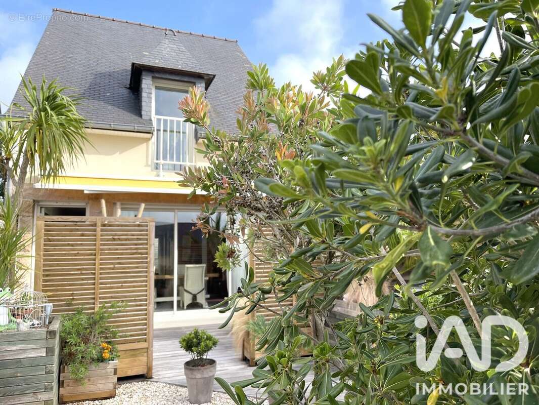 Maison 79 m² à Perros-Guirec  - photo 2