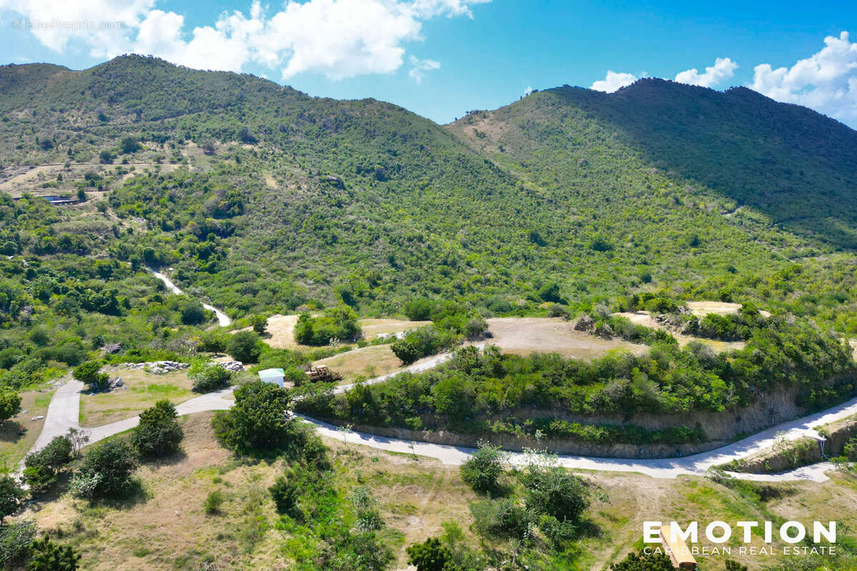Terrain à SAINT-MARTIN