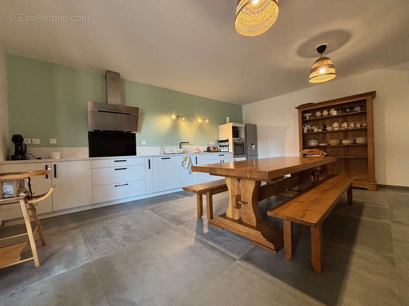 Maison à VILLEMBITS