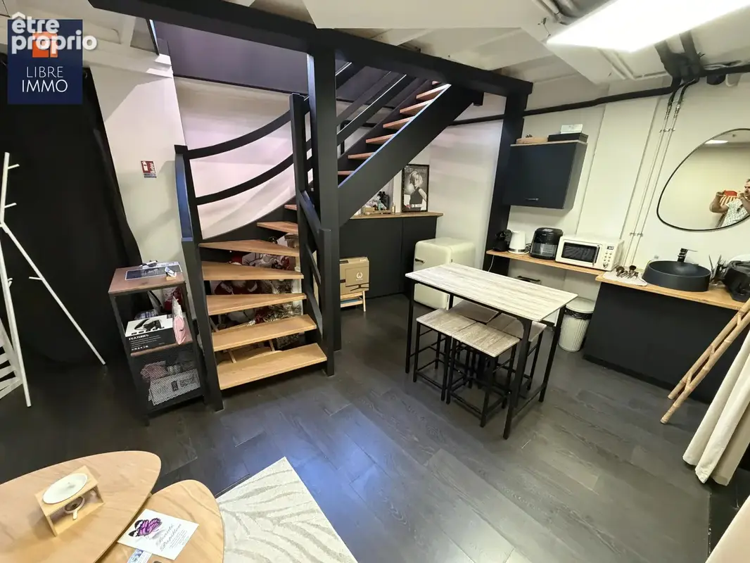 Fonds de commerce coiffure 150 m² à Pau - photo 5