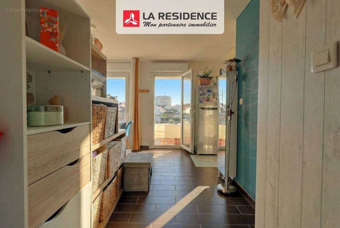 Appartement à BEAUCHAMP