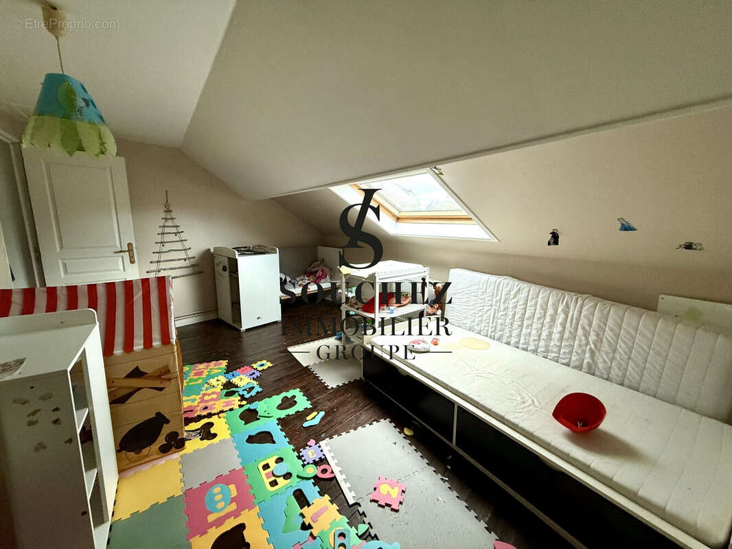 Maison 96 m² à Fouquieres-Les-Lens  - photo 5