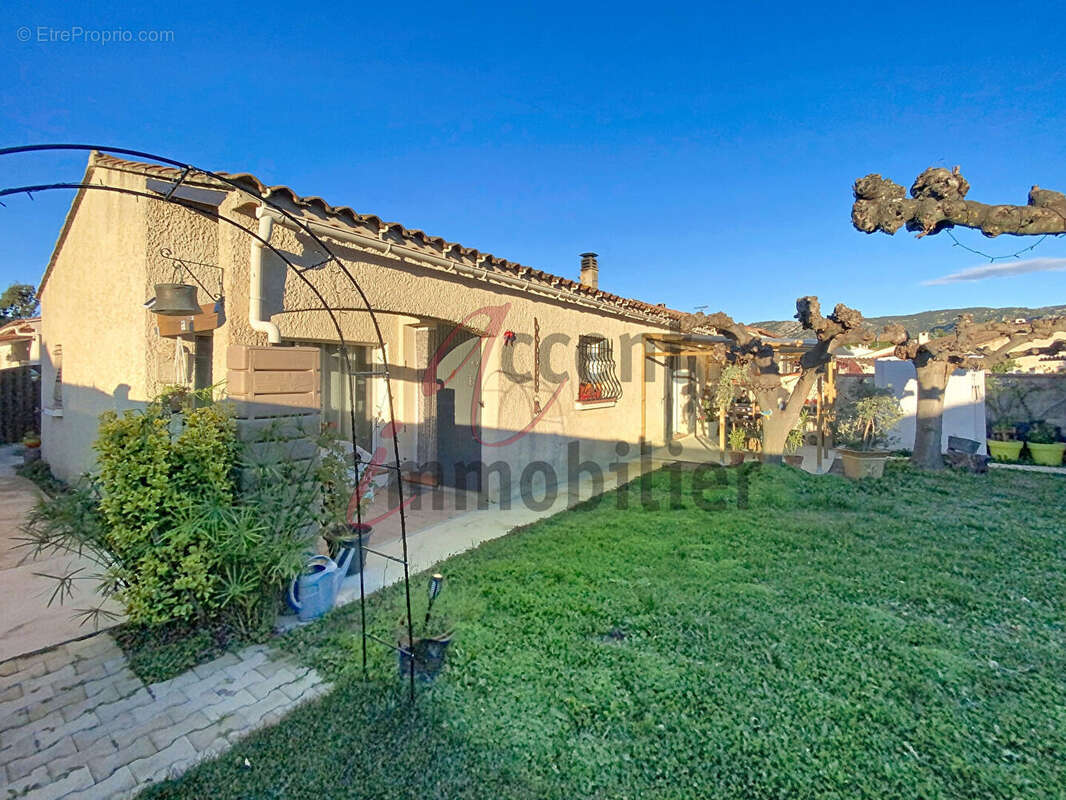 Maison à CHEVAL-BLANC