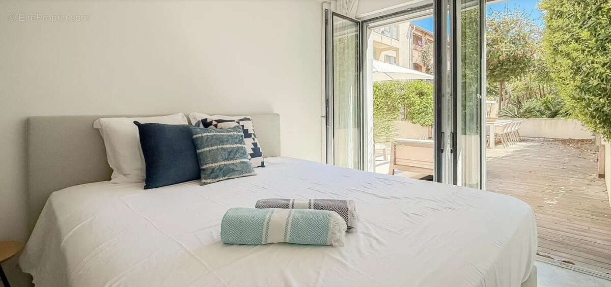 Appartement à SAINT-TROPEZ