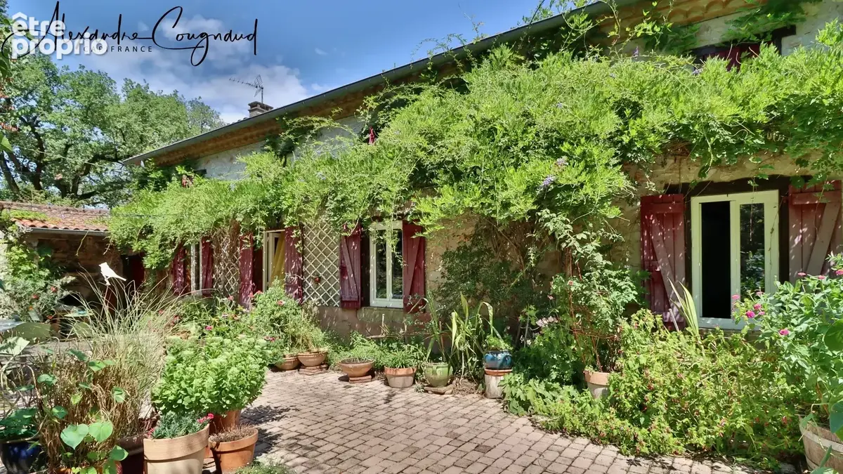 Maison à SOUAL
