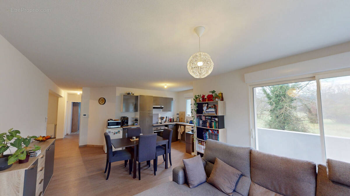 Photo 1 - Appartement à LONS