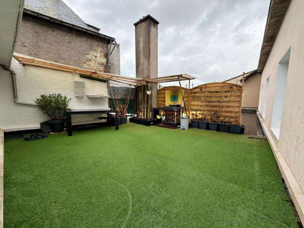 CRAON - Appartement 2 chambres avec terrasse - photo 4
