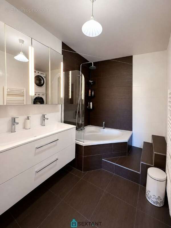 Appartement à DIVONNE-LES-BAINS