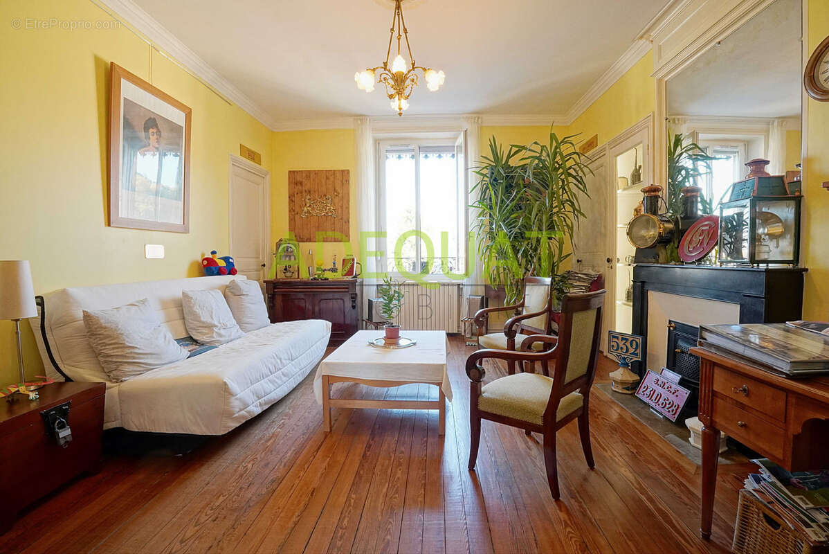 Appartement à BOURGOIN-JALLIEU
