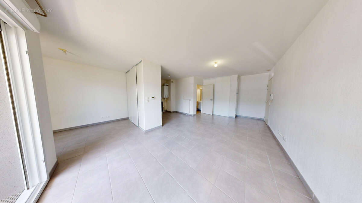 Appartement à COLOMIERS