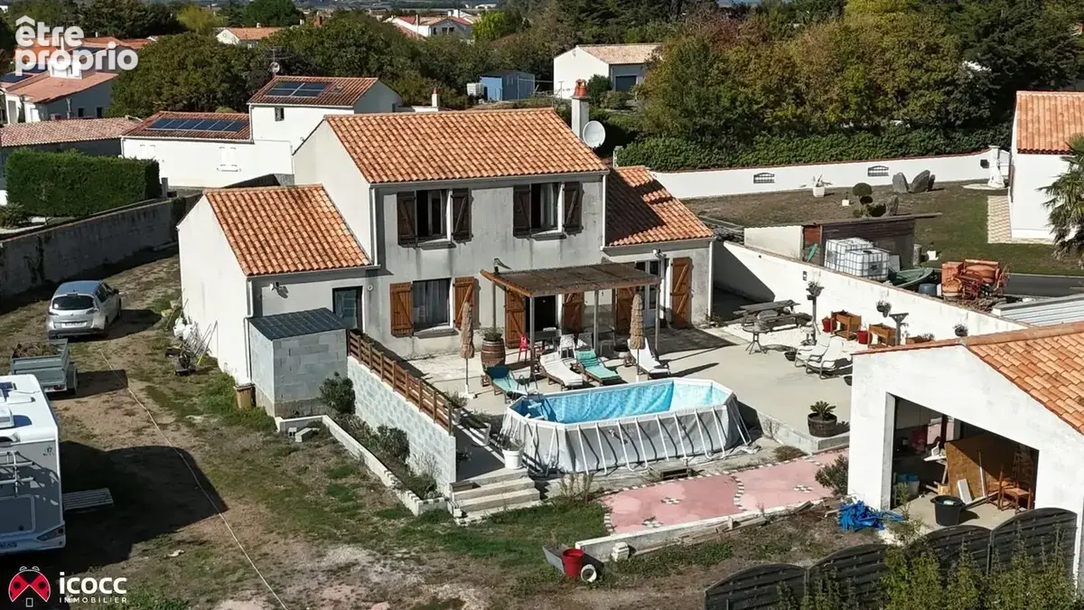 Maison 4 pièces 143 m² à vendre à Saint-Michel-En-L'herm (85580) - photo 2