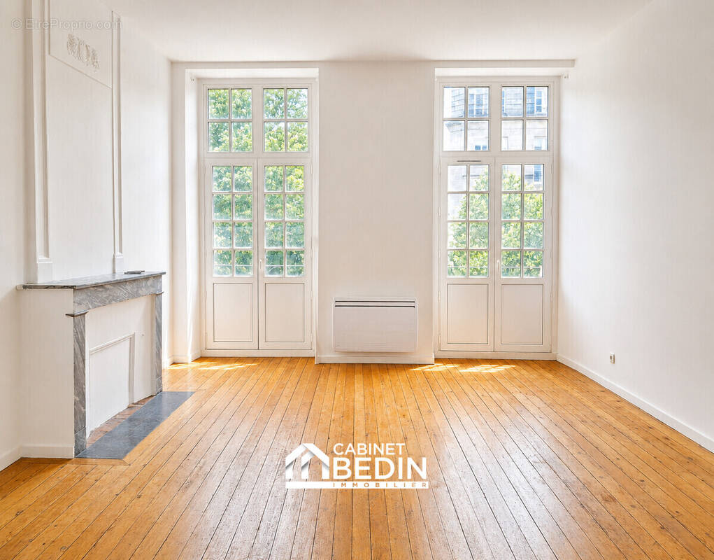 Appartement à BORDEAUX