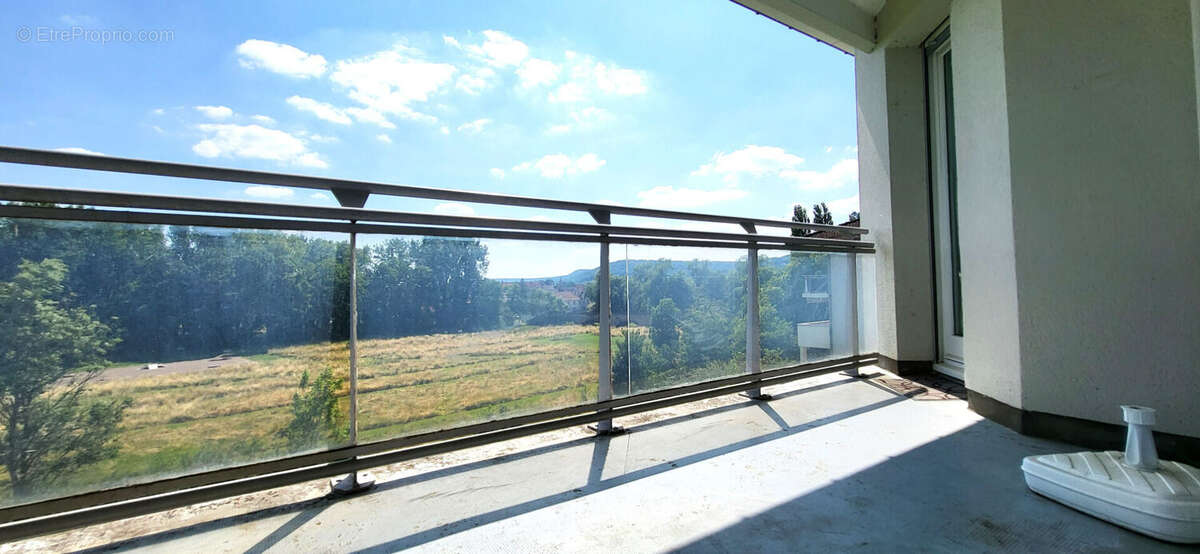 Appartement  4 pièce(s) 76.83 m2 - Garage - Cave et Balcon - photo 13