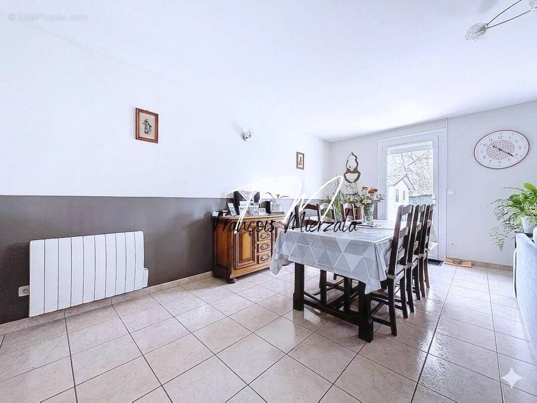 Photo 1 - Maison à MERICOURT