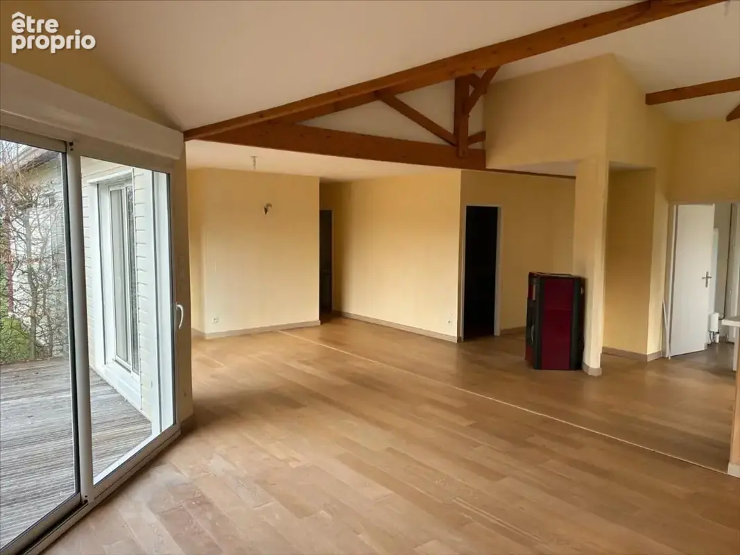 Maison 121 m² à Saint-Georges-Les-Baillargeaux  - photo 5