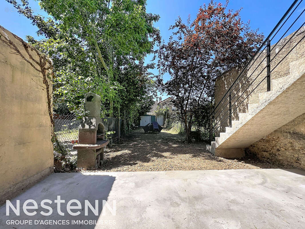 Maison mitoyenne, secteur pavillonnaire, Villeneuve St Georges 4 pièces 65m² - photo 16
