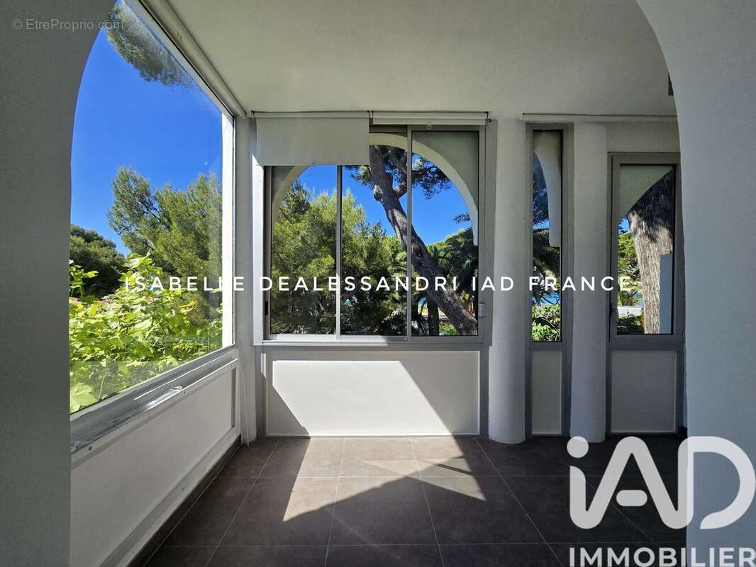 Photo 5 - Appartement à SAINT-CYR-SUR-MER