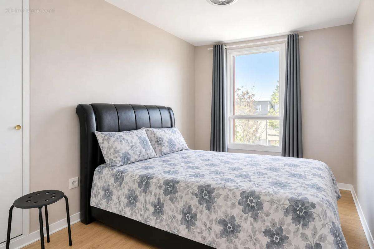 Appartement à DUGNY