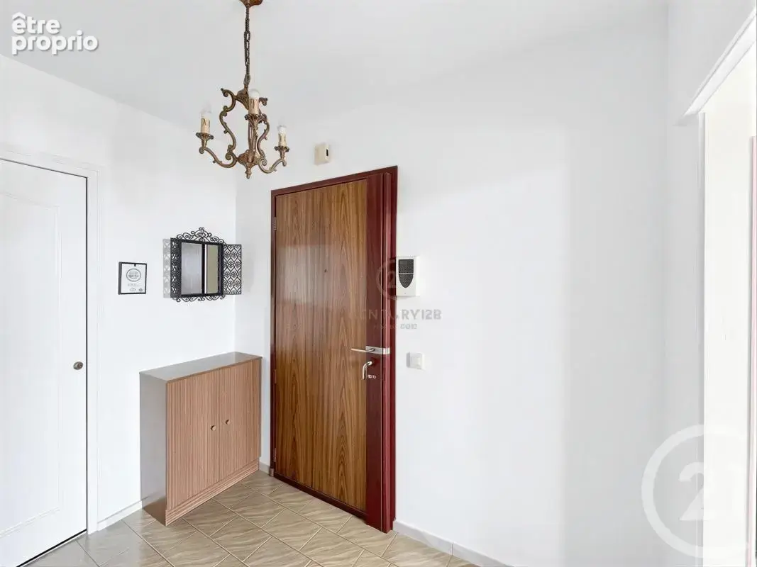 Appartement 67 m² à Sainte-Foy-Les-Lyon  - photo 10