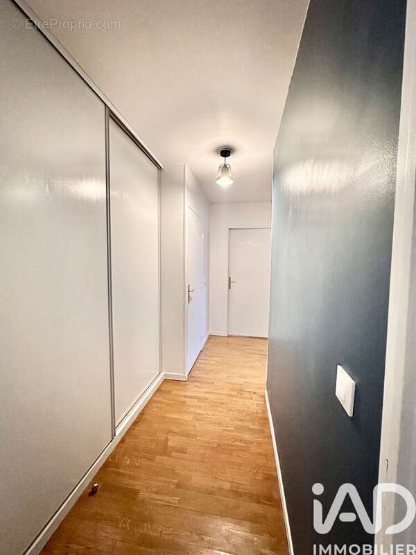 Photo 9 - Appartement à CHOISY-LE-ROI