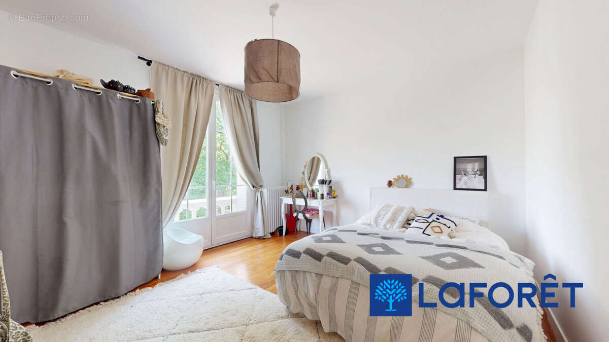 Maison à ATHIS-MONS