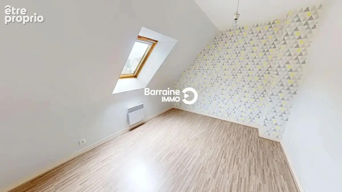 Larmor plage - maison non mitoyenne en impasse - terrain de 350m² et garage - photo 13